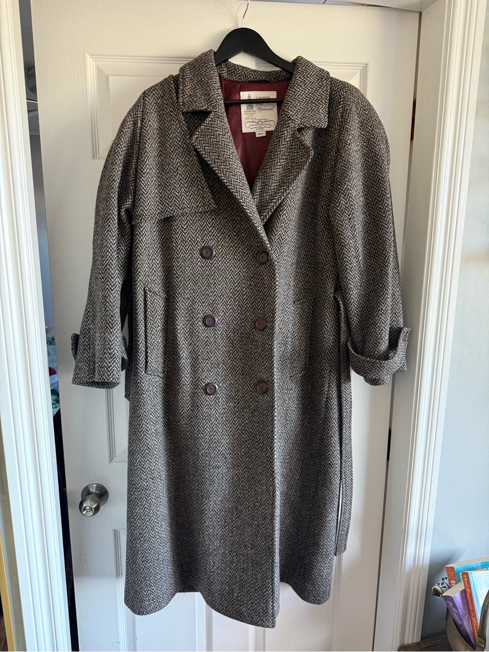 Vintage double-breasted herringbone 100% wool coat